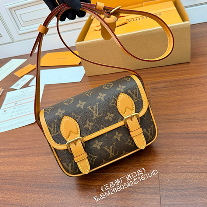 lv louis vuitton monogram mini flap crossbody bag #m26805